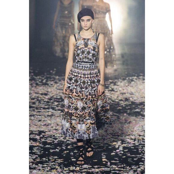 Rare NEW CHRISTIAN DIOR RUNWAY New York Black Strappy Flat Sandals Size … - Picture 4 of 15